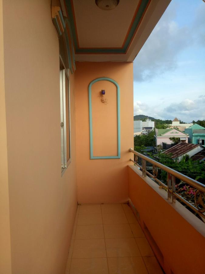 Huynh Huong Guesthouse Hà Tiên Esterno foto